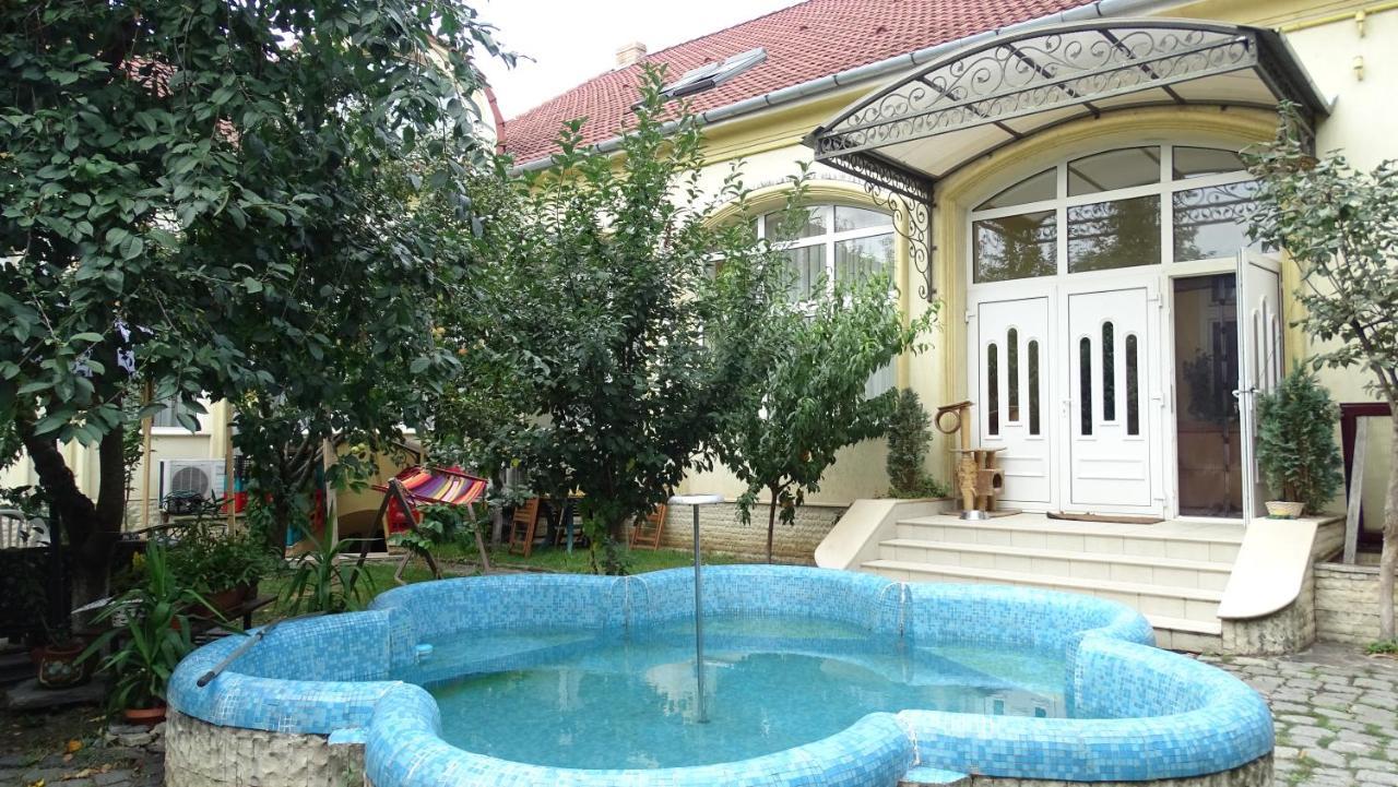 Casa Elysee Hotel Дева Екстериор снимка