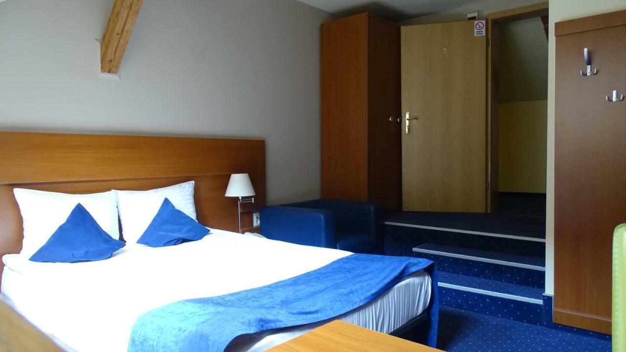 Casa Elysee Hotel Дева Екстериор снимка