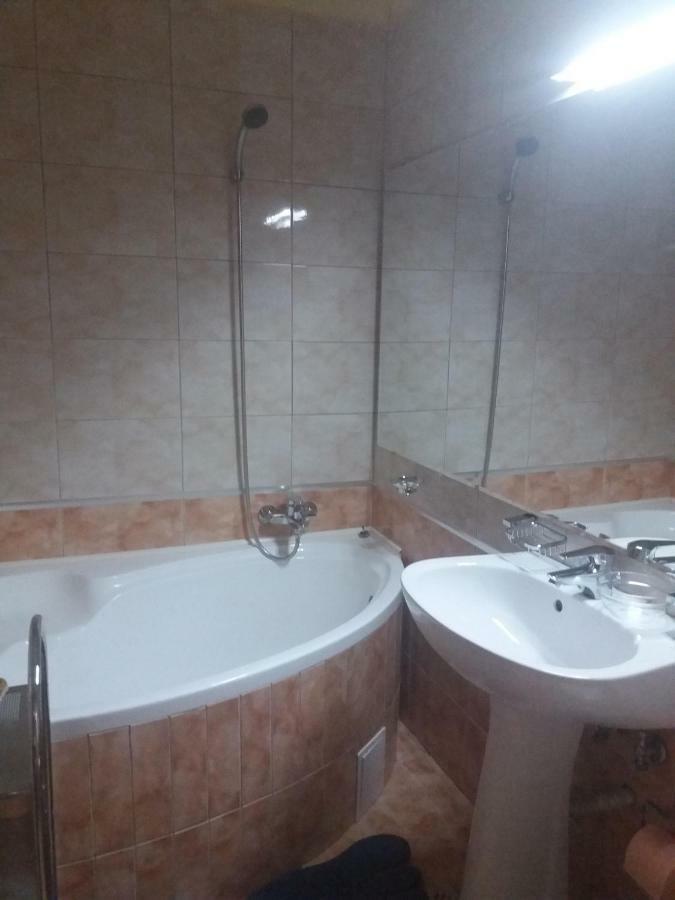 Casa Elysee Hotel Дева Екстериор снимка